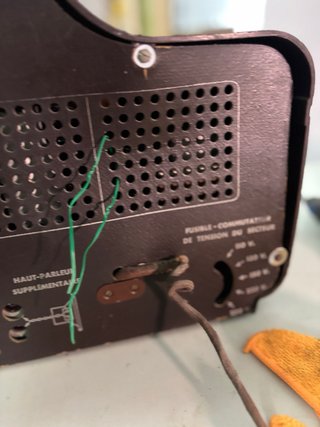 Radio Antigua de valvuválas SONORA 301