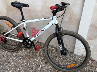 Bicicleta infantil Rockrider 300