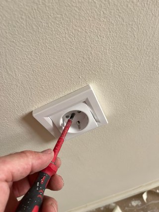 Electricista | Instalaciones, reparaciones.
