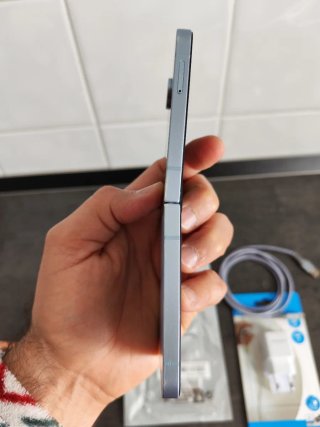Samsung Galaxy Z Flip6 5g.*Leer descripción*