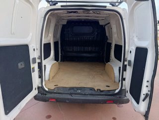 Nissan NV200 2020