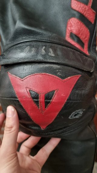 Traje moto Dainese talla 54 mono de piel auténtica