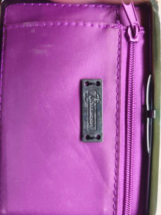 Cartera Stradivarius efecto piel serpiente
