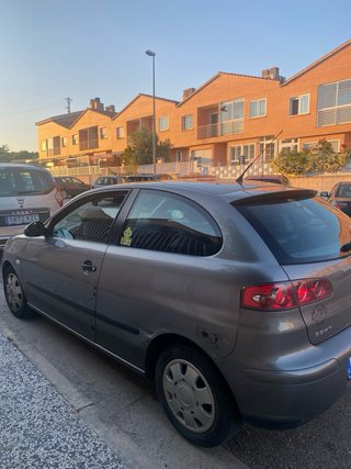 SEAT Ibiza 2003