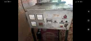 Motor Mitsubishi k4D para generador