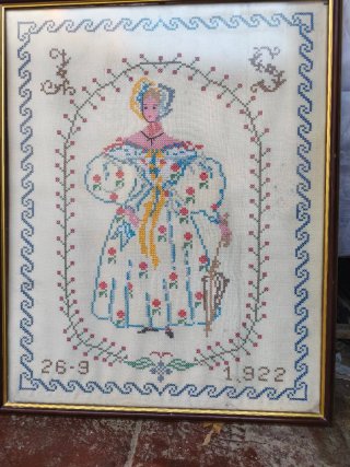 Bordado Antiguo Punto de Cruz 1922