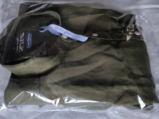 Camisa de lino Charles Robertson verde oliva