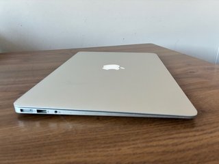 MacBook Air i5 SSD 2017 8Gb