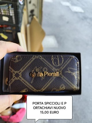 ARTICOLI VARI CASA SPEDISCO ANCHE MONTEROTONDO