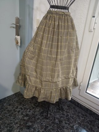 Delantal traje regional aldeana