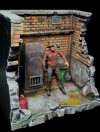 Diorama Freddy Krueger  (Figura no incluida)