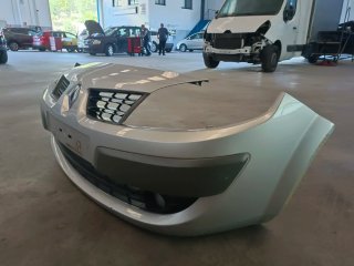 Parachoques Renault Scenic II