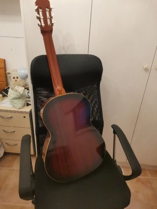 Guitarra Admira Modelo Desiree + funda