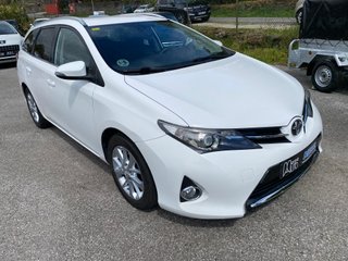 Toyota Auris 2014