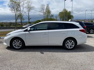 Toyota Auris 2014