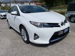Toyota Auris 2014