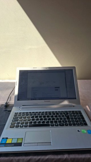 Portátil Lenovo i7 | 16GB RAM | Gráfica NVIDIA
