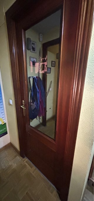 Puertas Sapeli ciega o con cristal. 3 uds