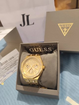 Reloj Guess Dorado con Cristales