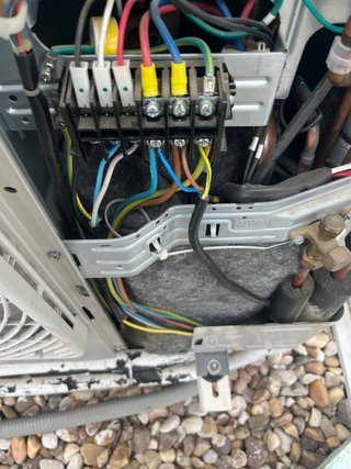 Reparaciones y mantenimiento Aire Acondicionado