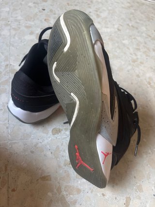 Zapatos Jordan Luka 2 Negro Rojo