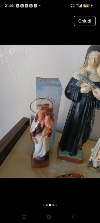 Set statue sacre