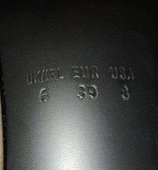 Zapatos de tacón negros Primark Edición Limitada