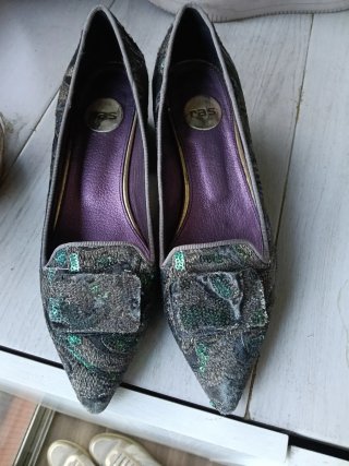URGE VENDER ...Zapatos RAS tacón bajo terciopelo f