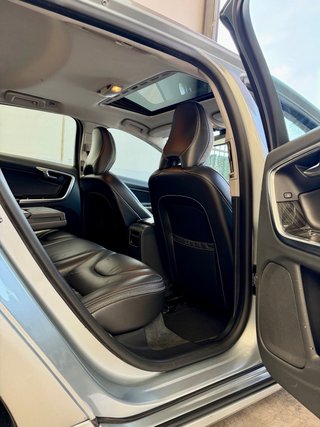 Volvo V60 D6 Hybrido Enchufable Diesel + Electrico