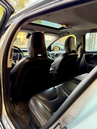 Volvo V60 D6 Hybrido Enchufable Diesel + Electrico