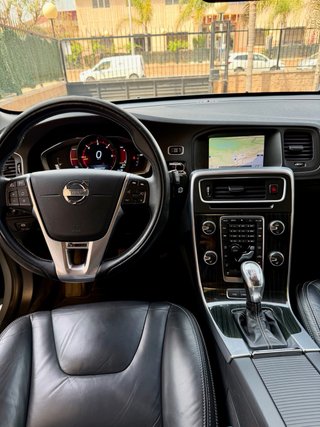 Volvo V60 D6 Hybrido Enchufable Diesel + Electrico