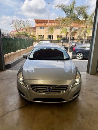 Volvo V60 D6 Hybrido Enchufable Diesel + Electrico