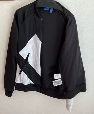 Chaqueta Adidas Bomber Blanca y Negra