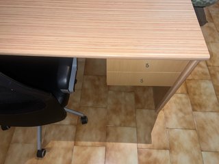 Escritorio, Silla y Lámpara