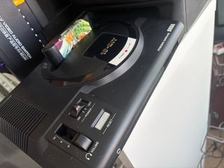Consola Sega Mega Drive + 4 Juegos (LEER)