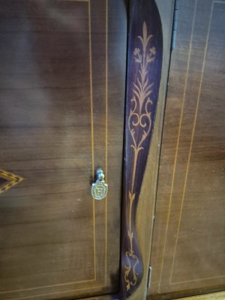 Aparador clásico madera noble marquetería