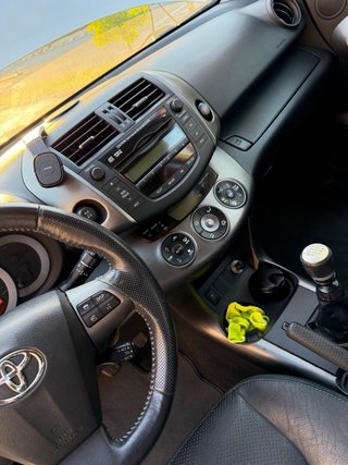 Toyota RAV4 2010