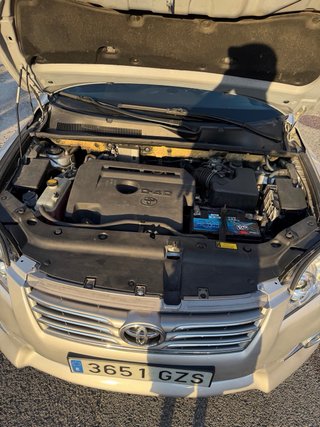 Toyota RAV4 2010