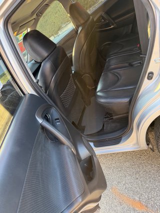 Toyota RAV4 2010