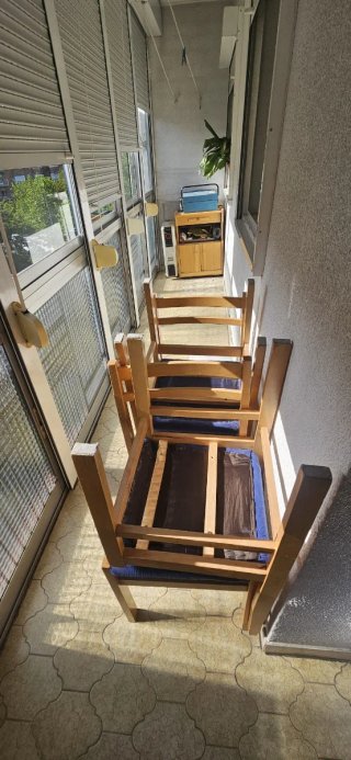 Mueble de salón madera y cristal