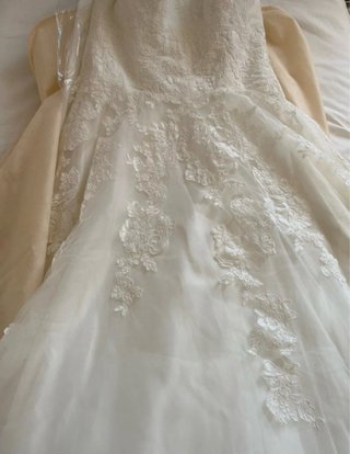 Vestido de novia cola larga
