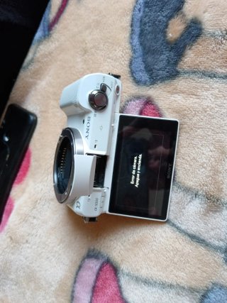 Cámara Sony ILCE-5000 Blanca