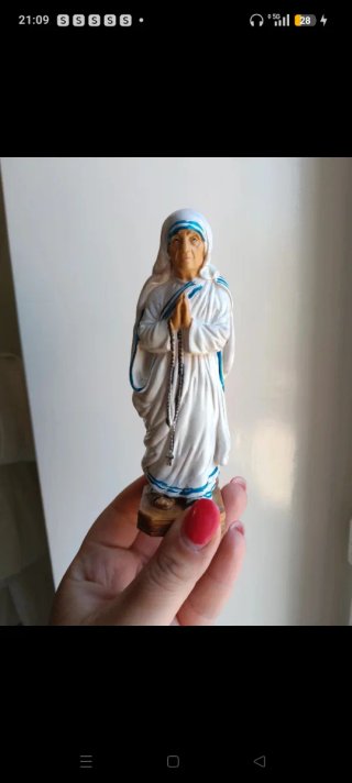 Statua Madre Teresa di Calcutta