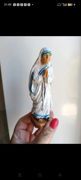 Statua Madre Teresa di Calcutta