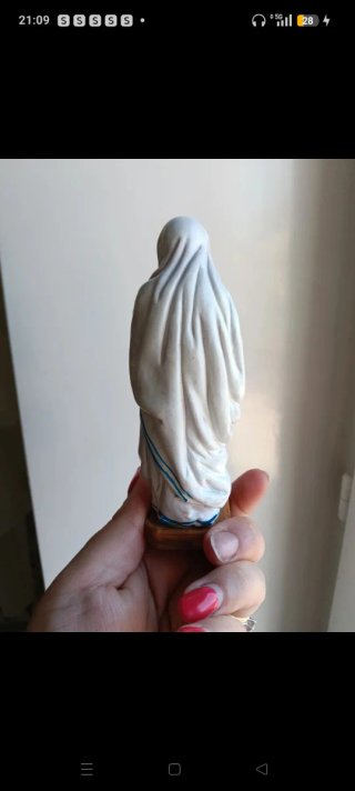 Statua Madre Teresa di Calcutta