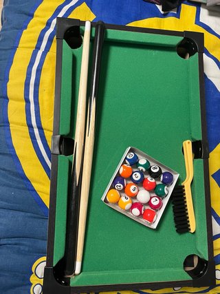 Mini mesa de billar con accesorios
