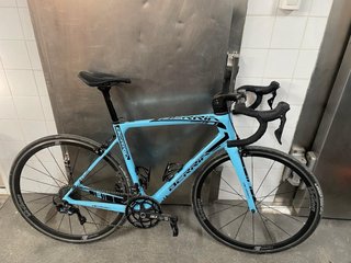 Nuova Bici da Strada Berria Belador Carbono