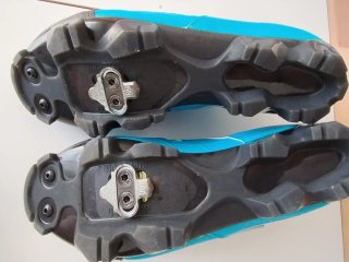 Zapatillas B'Twin SPD Talla 40 + Calas Shimano