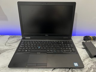 Portatil Dell Latitude 5590 I7