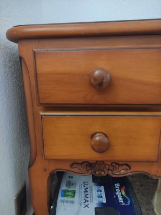 2 Camas individuales + cómoda escritorio
